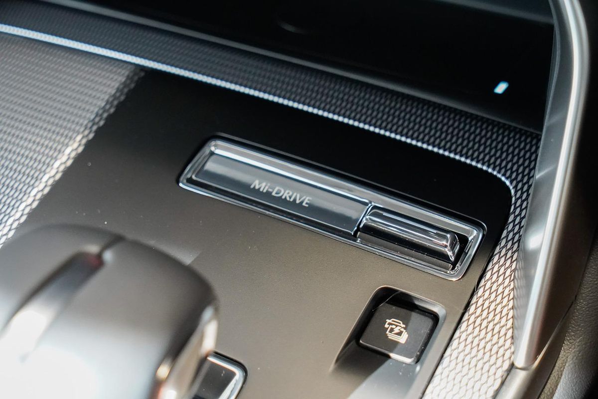 2025 Mazda CX-80 P50e GT KL