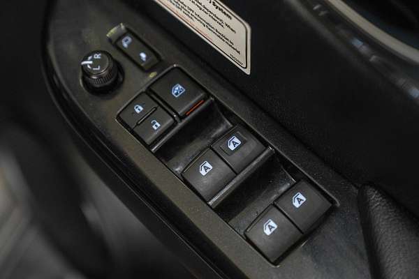 2020 Toyota Hilux SR5 GUN126R 4X4