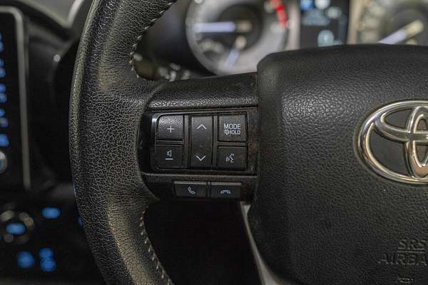 2020 Toyota Hilux SR5 GUN126R 4X4