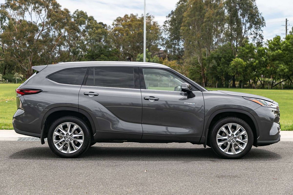 2024 Toyota Kluger Grande AXUH78R