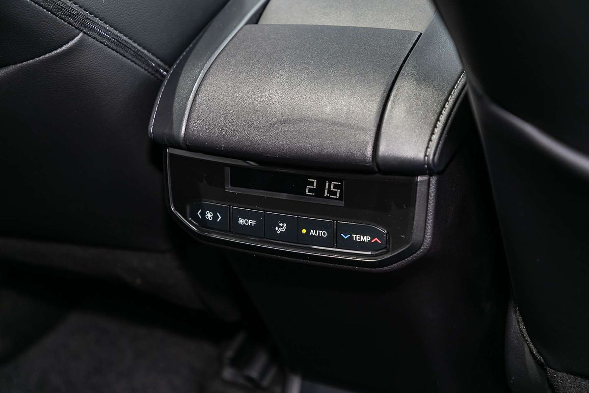 2024 Toyota Kluger Grande AXUH78R