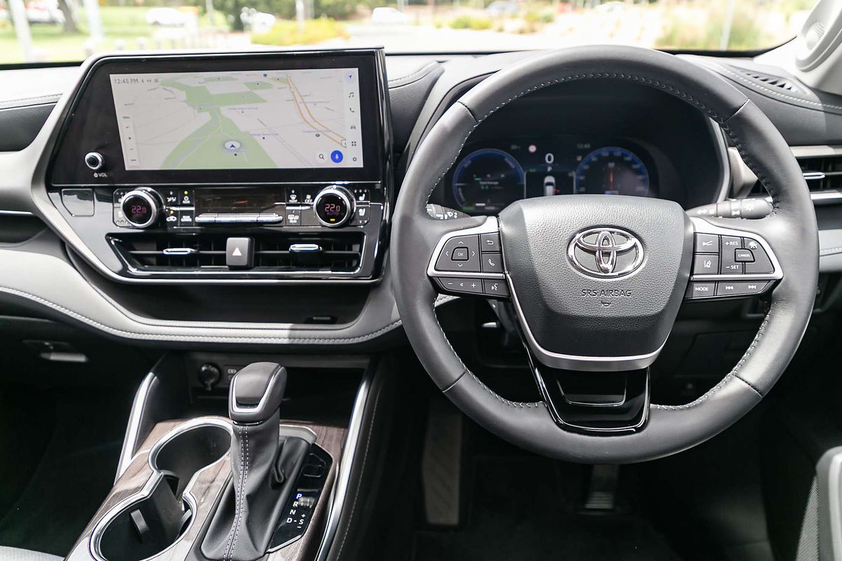 2024 Toyota Kluger Grande AXUH78R