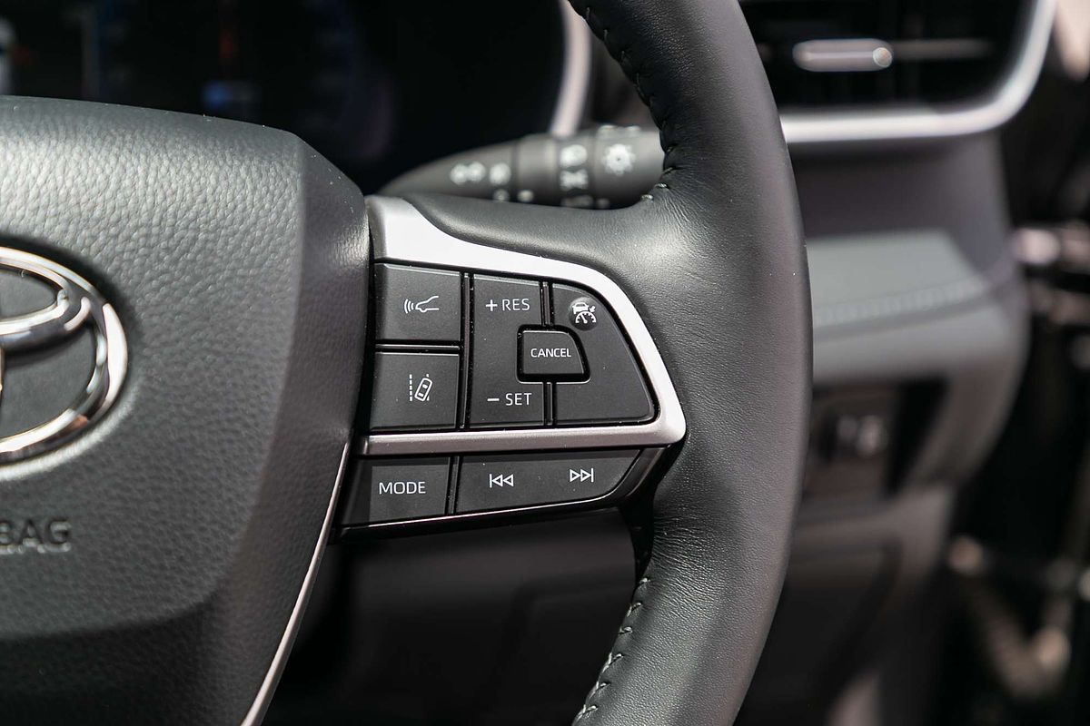 2024 Toyota Kluger Grande AXUH78R