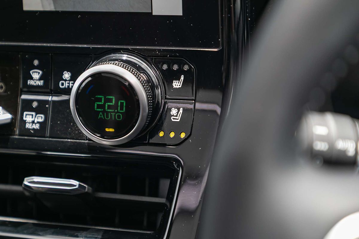 2024 Toyota Kluger Grande AXUH78R