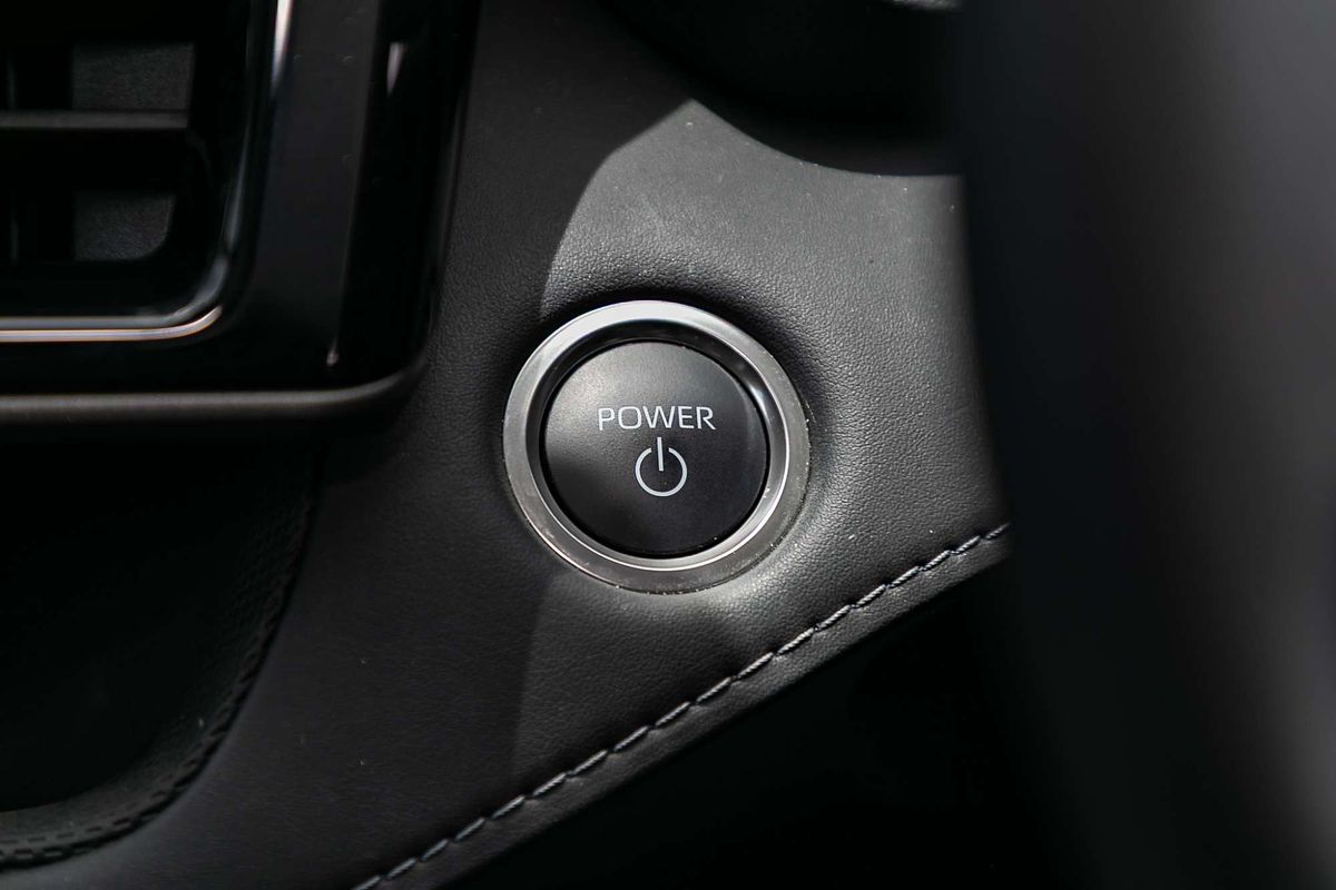 2024 Toyota Kluger Grande AXUH78R