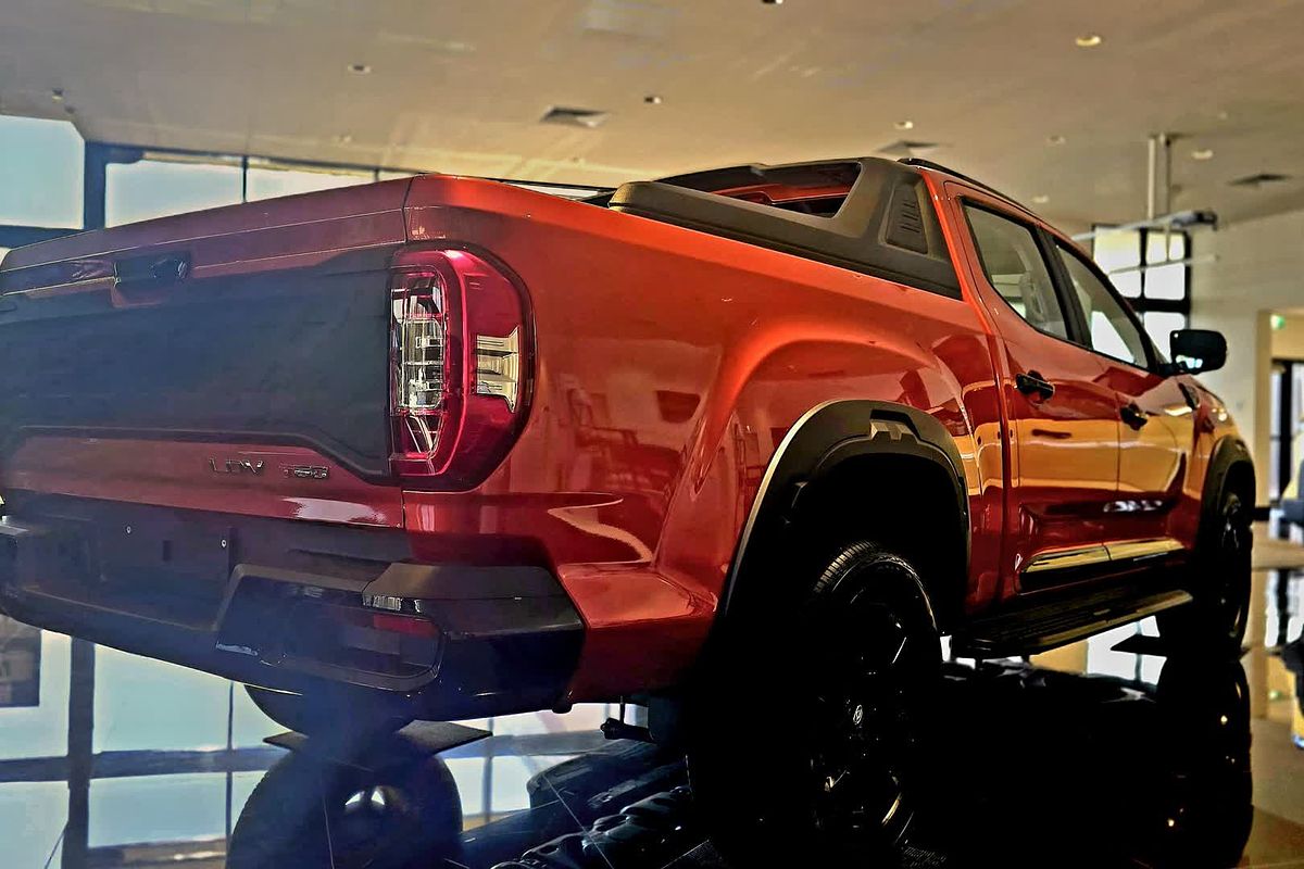 2025 LDV T60 Max PLUS Mega Tub SK8C 4X4 LWB