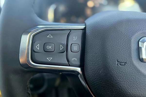 2025 RAM 2500 Laramie DJ 4X4