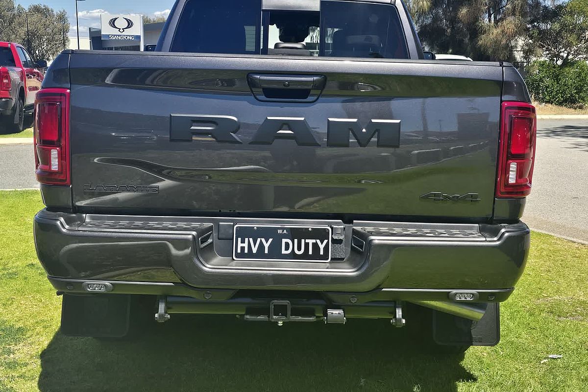 2025 RAM 2500 Laramie DJ 4X4