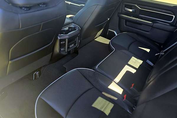 2025 RAM 2500 Laramie DJ 4X4