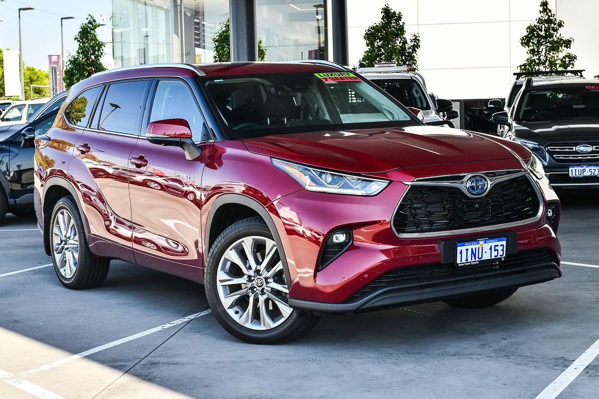 2024 Toyota KLUGER GRANDE HYBRID AWD AXUH78R