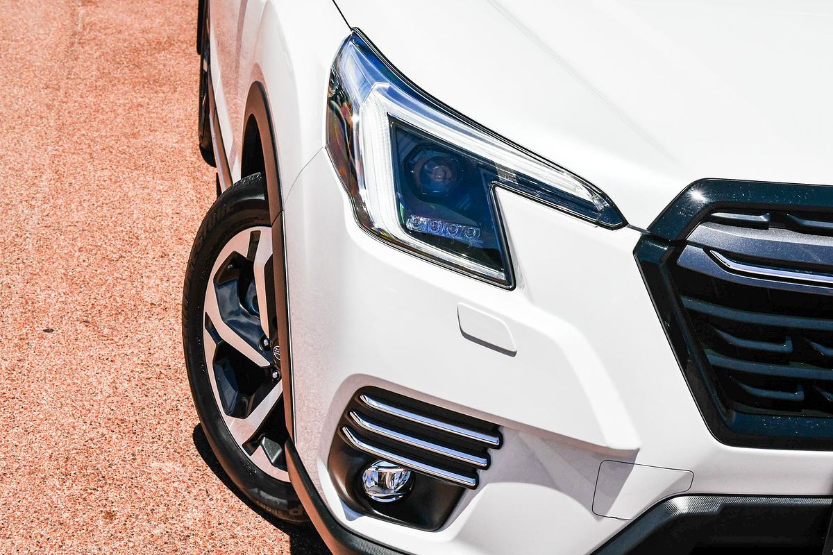 2024 Subaru Forester Hybrid S S5