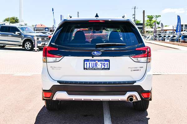 2024 Subaru Forester Hybrid S S5