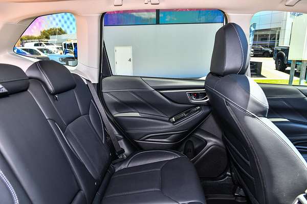 2024 Subaru Forester Hybrid S S5