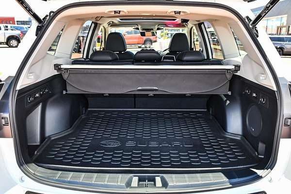 2024 Subaru Forester Hybrid S S5