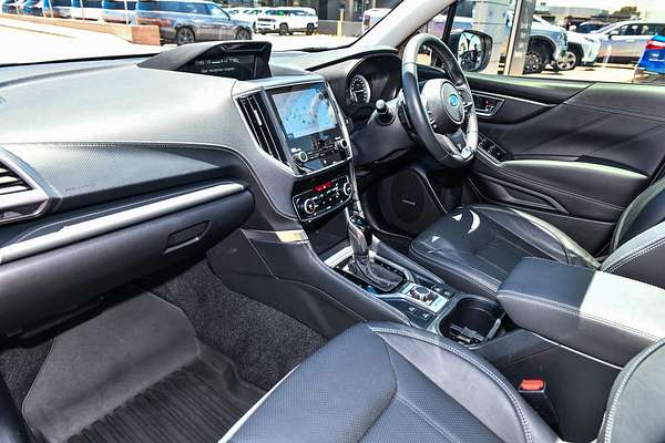 2024 Subaru Forester Hybrid S S5