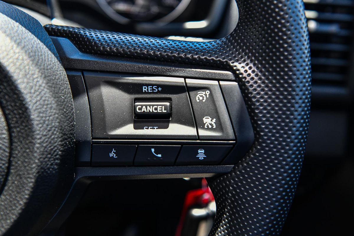 2025 Mitsubishi Triton GLX+ MV 4X4