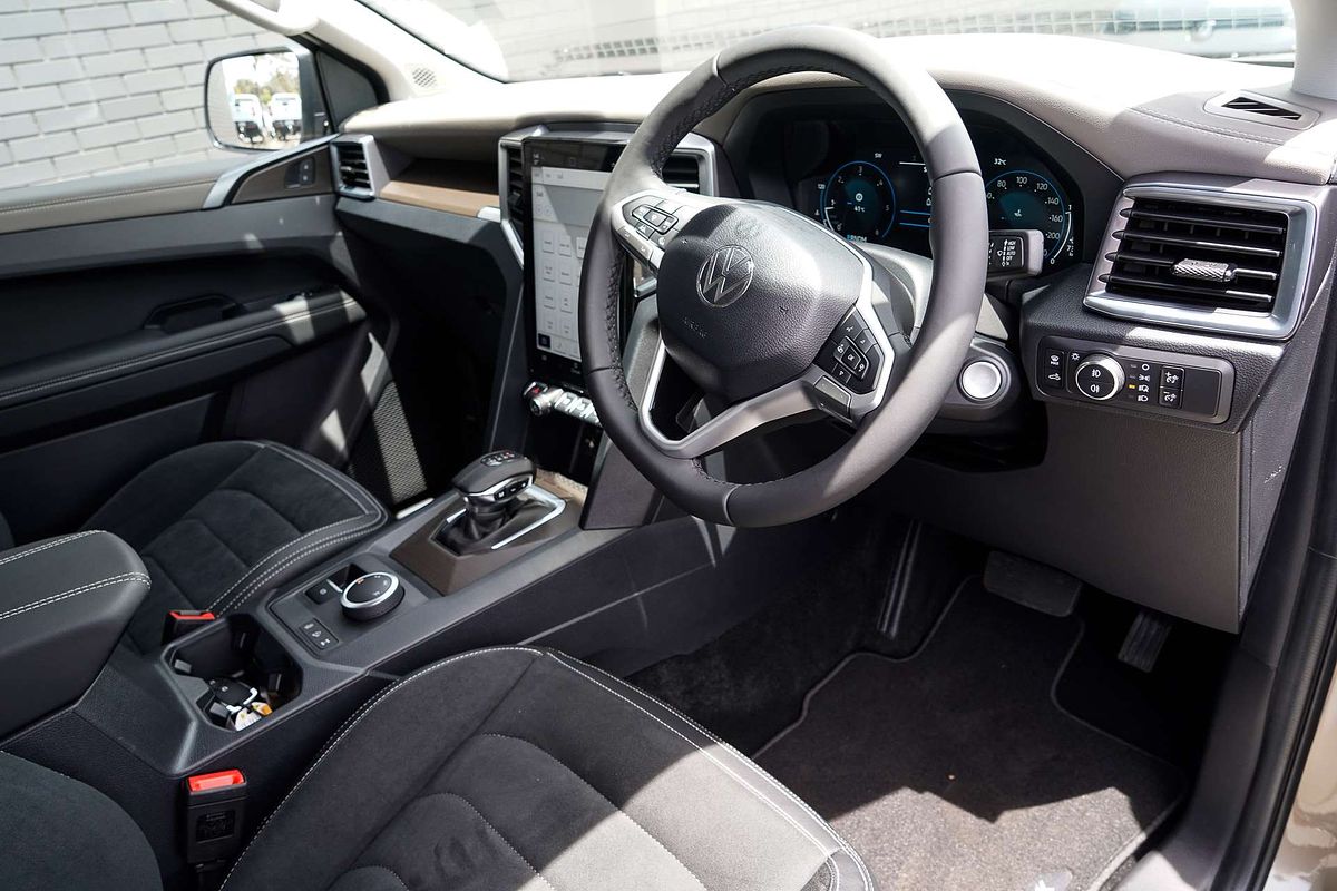 2025 Volkswagen Amarok TDI600 Style NF 4X4