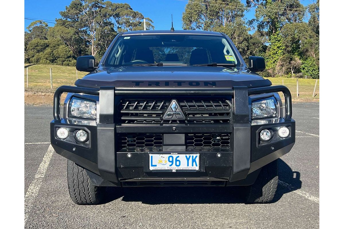 2024 Mitsubishi Triton GLX+ MV 4X4