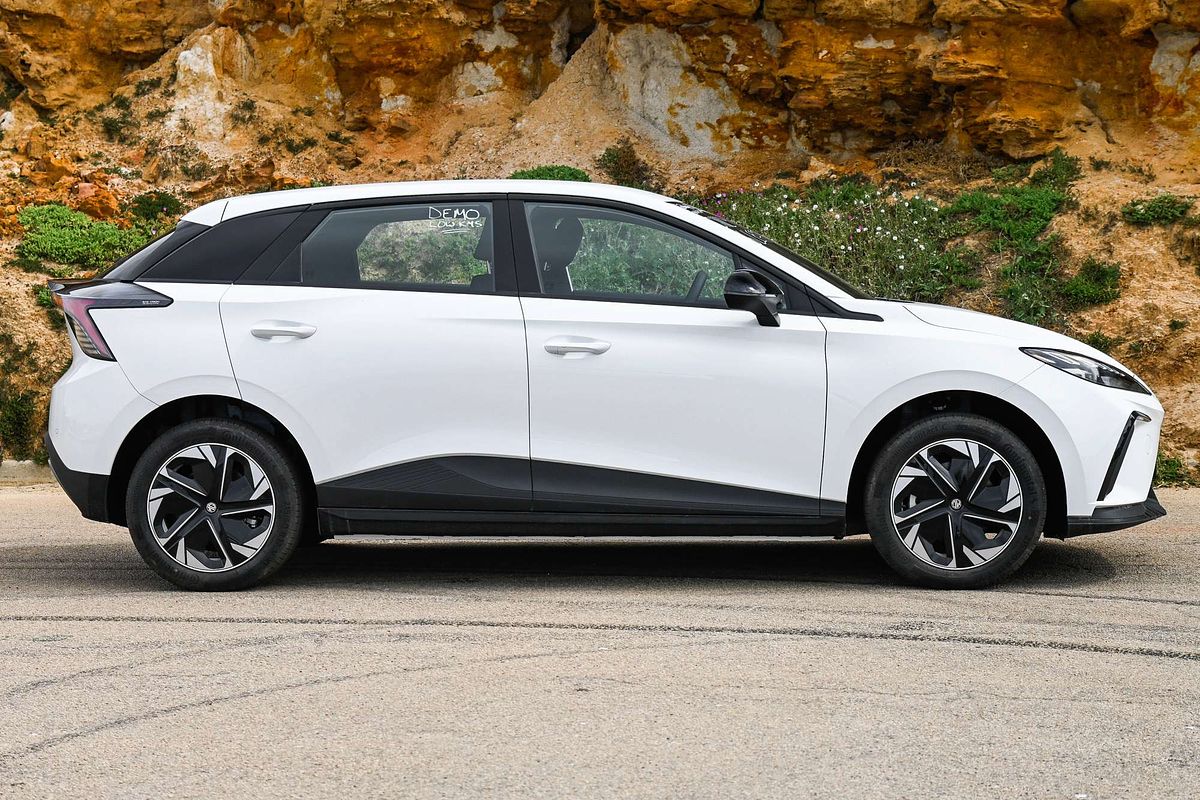 2025 MG MG4 Excite 51 125kW MEH32