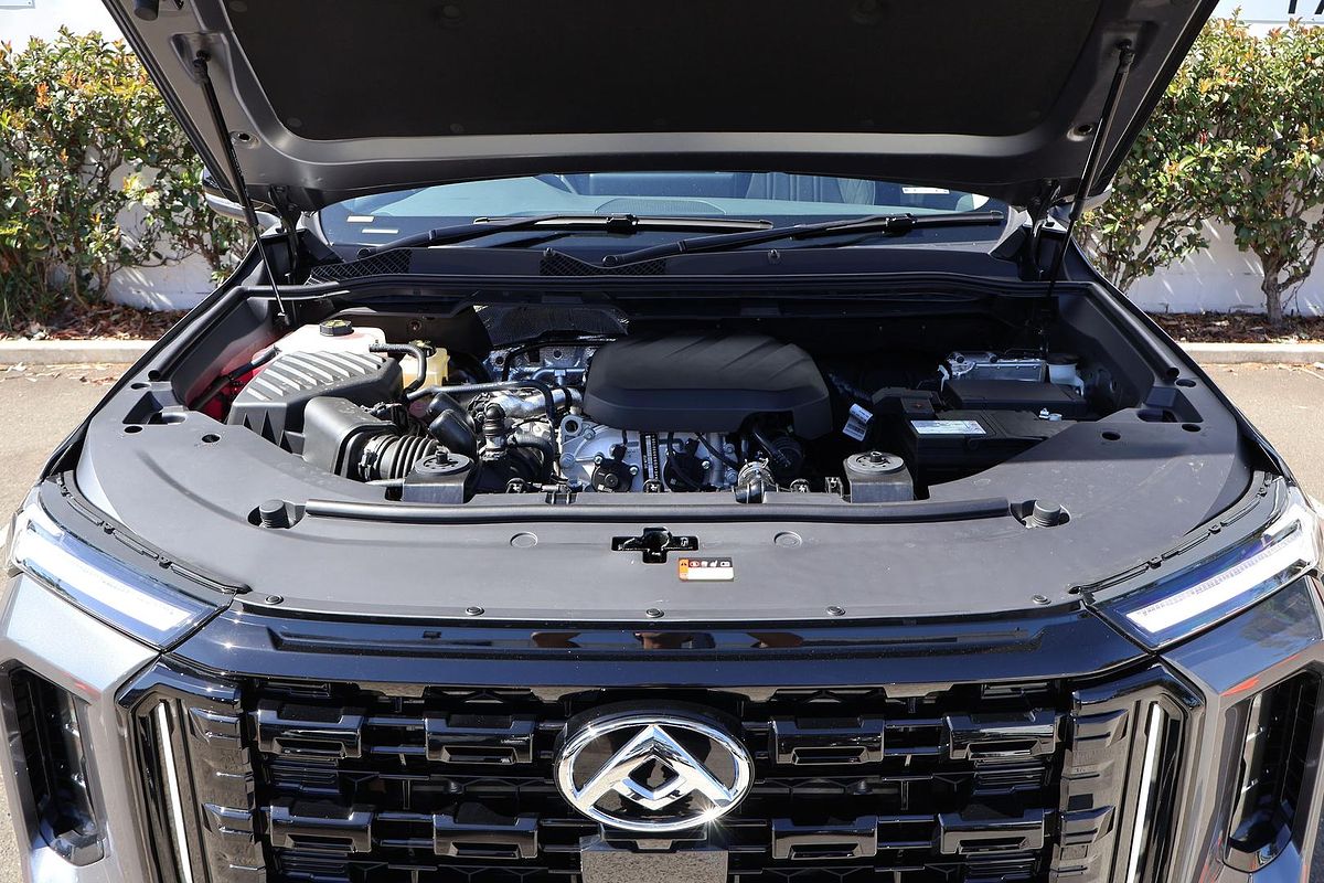 2025 LDV D90 Executive SV9A