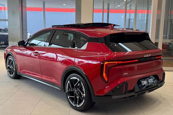 2025 Kia K4 GT-Line CL4m