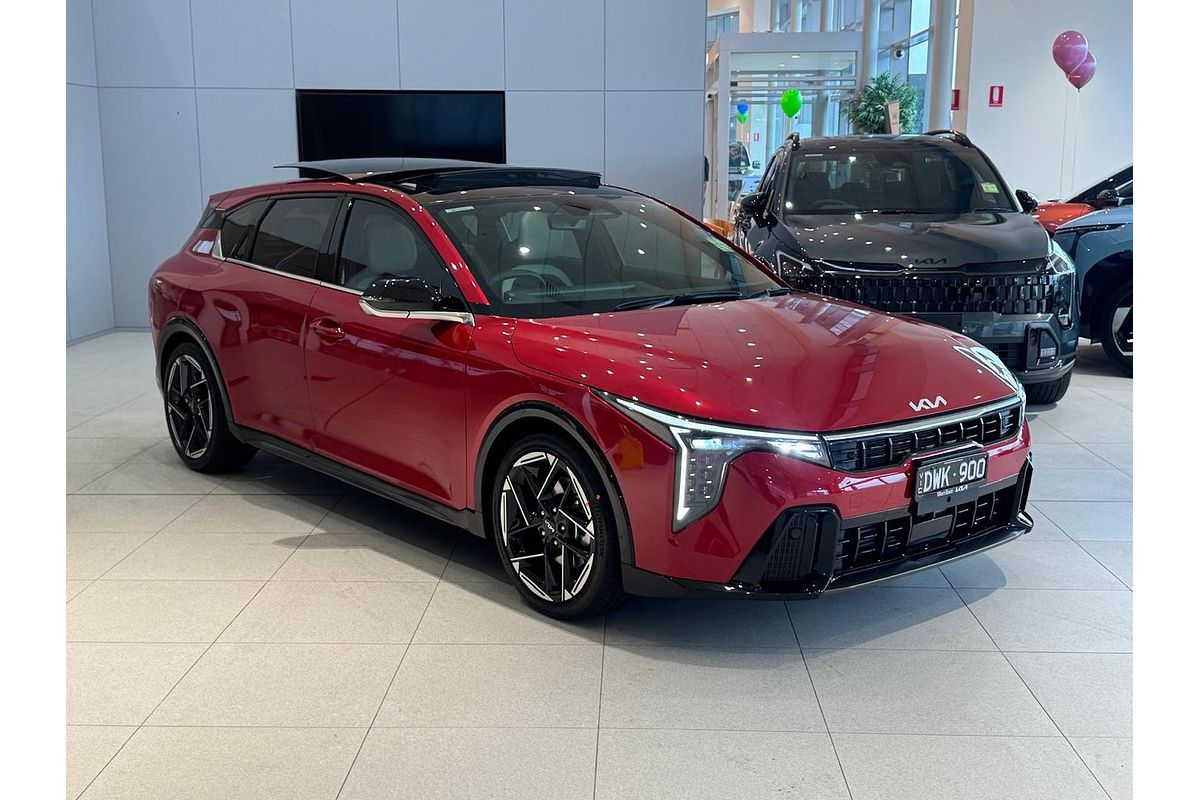 2025 Kia K4 GT-Line CL4m