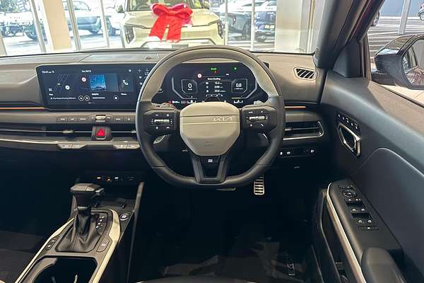 2025 Kia K4 GT-Line CL4m
