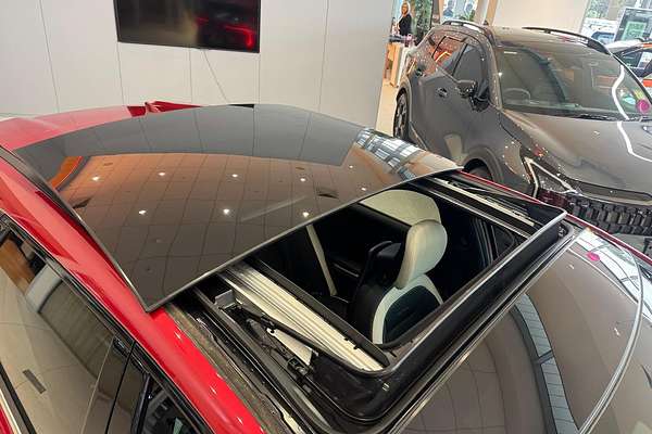 2025 Kia K4 GT-Line CL4m