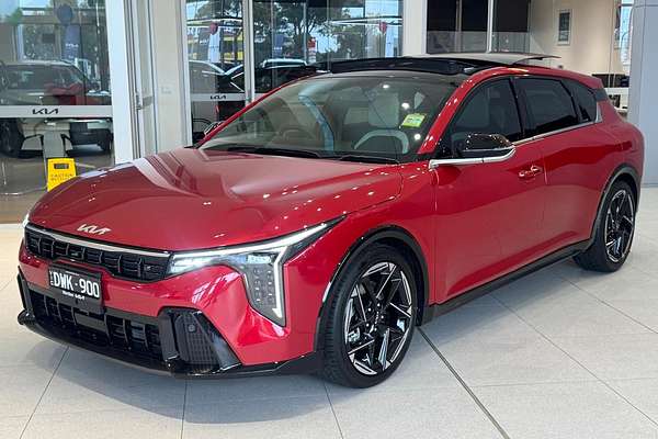 2025 Kia K4 GT-Line CL4m