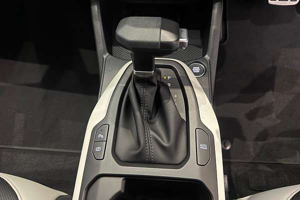 2025 Kia K4 GT-Line CL4m