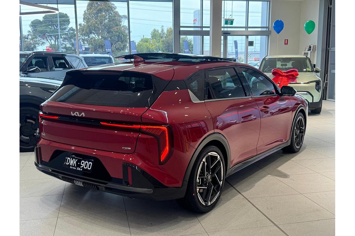 2025 Kia K4 GT-Line CL4m