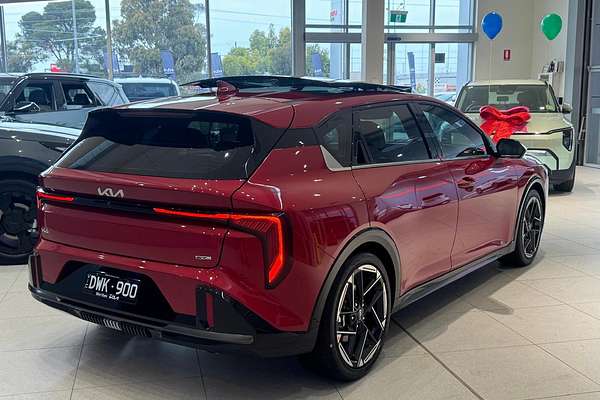 2025 Kia K4 GT-Line CL4m