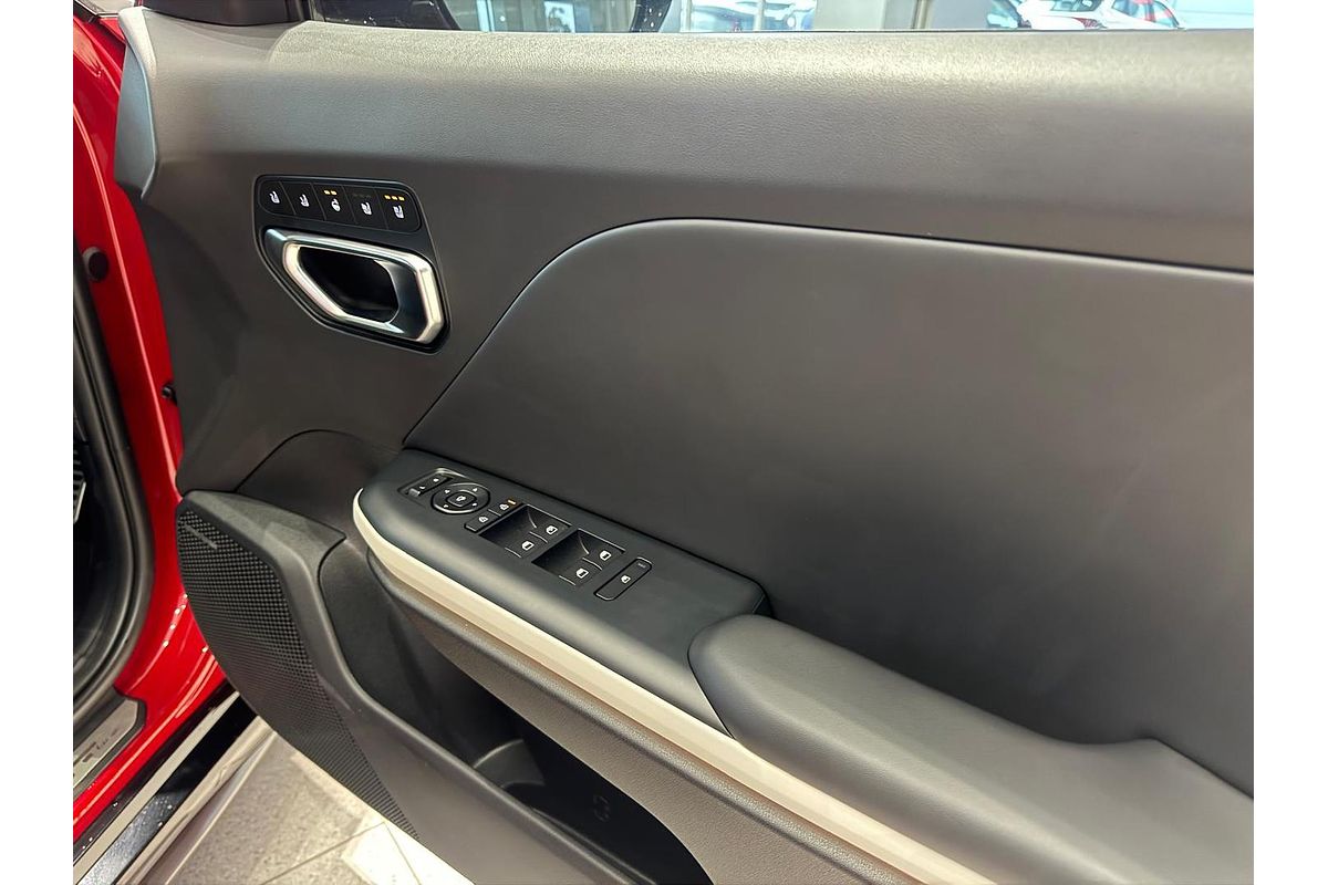 2025 Kia K4 GT-Line CL4m