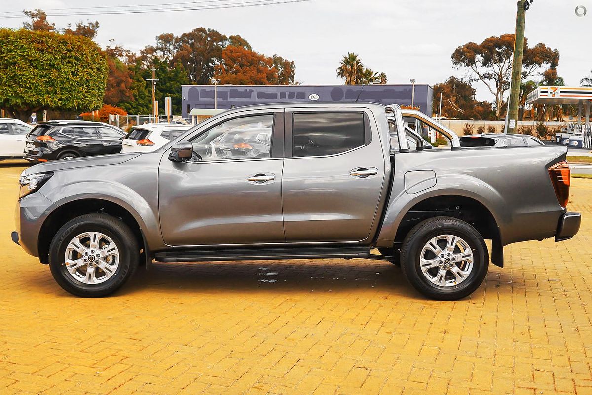 2025 Nissan Navara ST D23 4X4