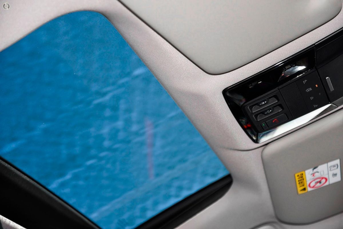 2025 Mitsubishi Outlander Exceed ZM