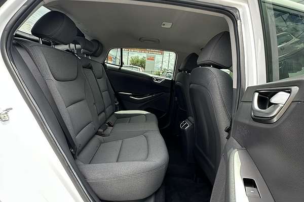 2021 Hyundai IONIQ Hybrid Elite AE.V4