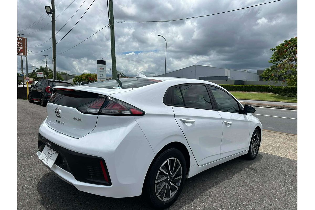 2021 Hyundai IONIQ Hybrid Elite AE.V4