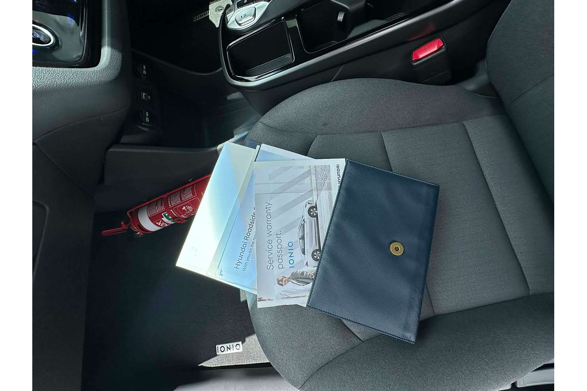 2021 Hyundai IONIQ Hybrid Elite AE.V4