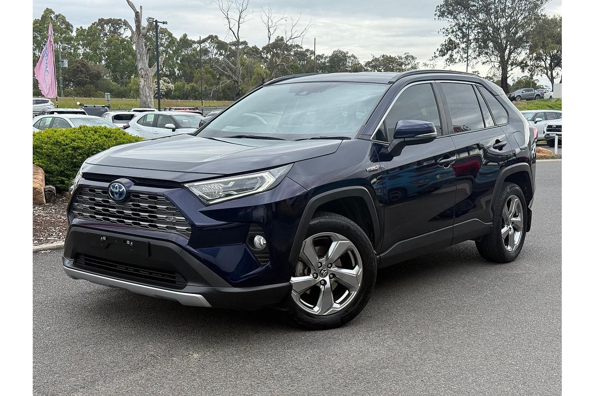 2020 Toyota RAV4 GXL AXAH52R