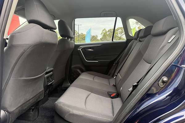 2020 Toyota RAV4 GXL AXAH52R