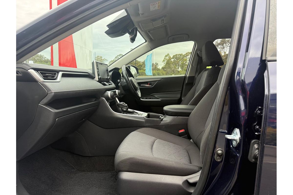 2020 Toyota RAV4 GXL AXAH52R