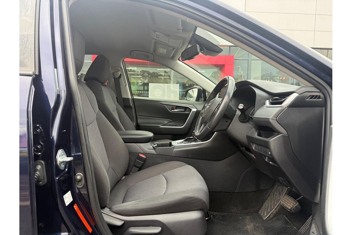 2020 Toyota RAV4 GXL AXAH52R