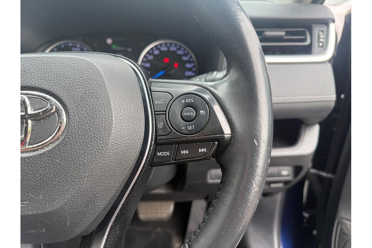 2020 Toyota RAV4 GXL AXAH52R