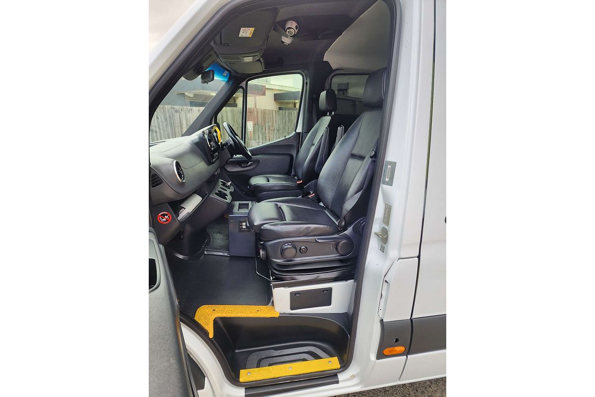 2020 Mercedes-Benz Sprinter 419CDI VS30 MWB Low Roof