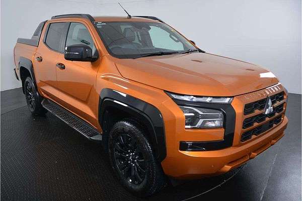 2025 Mitsubishi Triton GSR MV 4X4