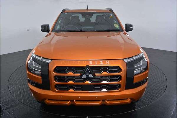 2025 Mitsubishi Triton GSR MV 4X4