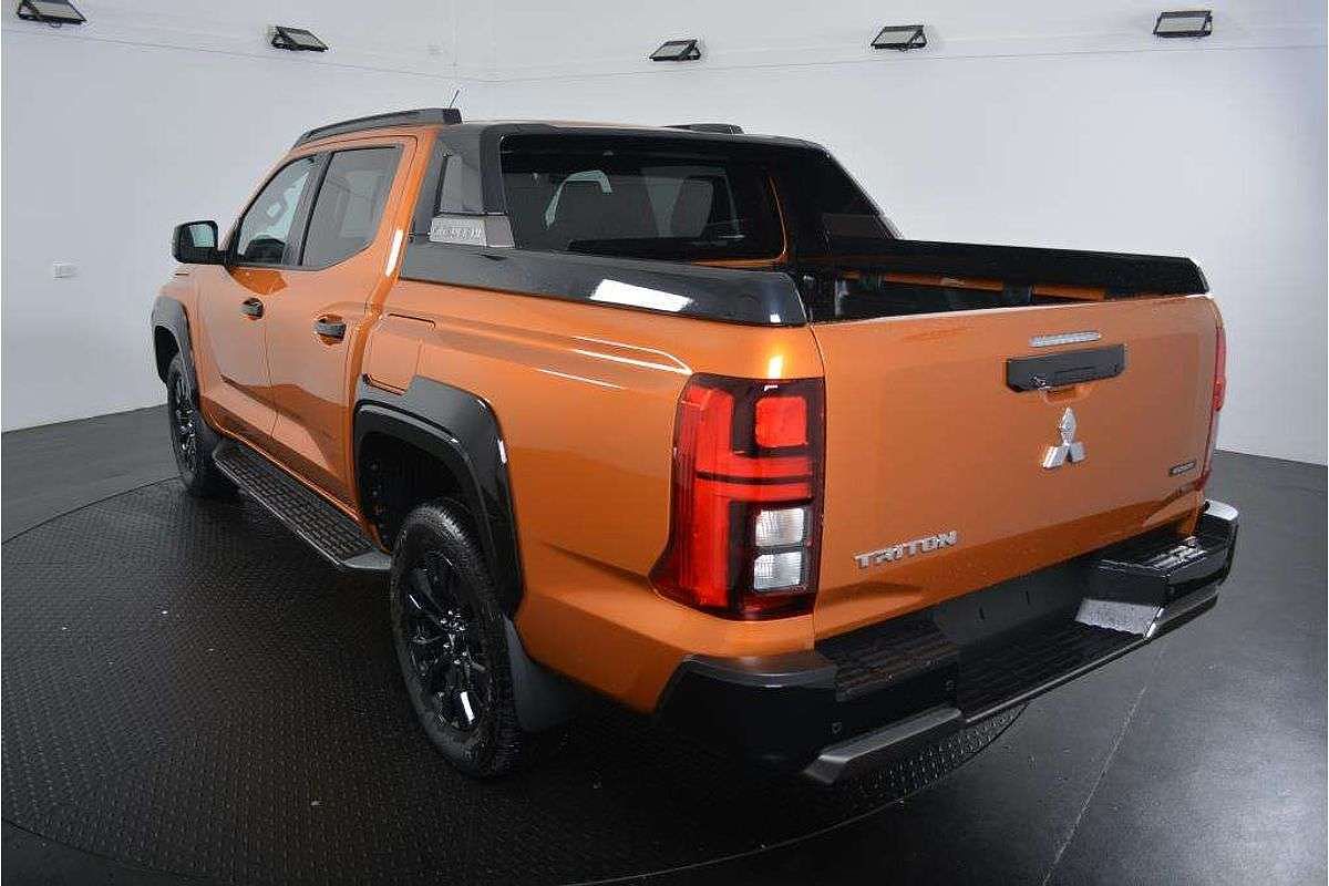 2025 Mitsubishi Triton GSR MV 4X4