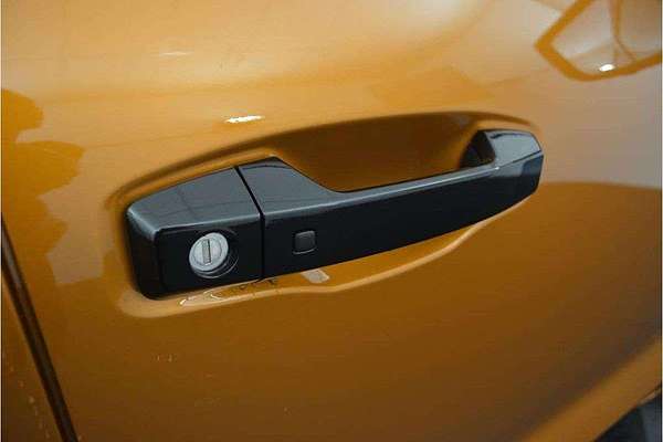 2025 Mitsubishi Triton GSR MV 4X4