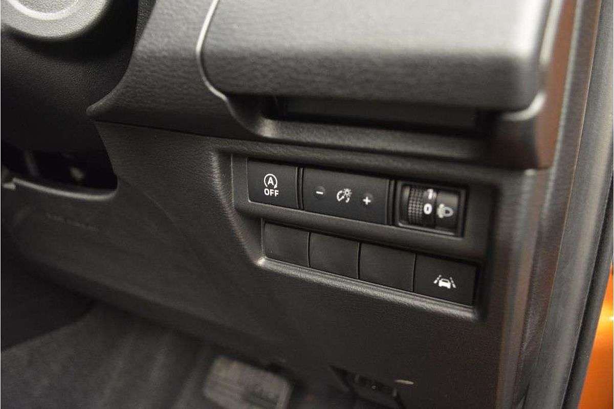 2025 Mitsubishi Triton GSR MV 4X4