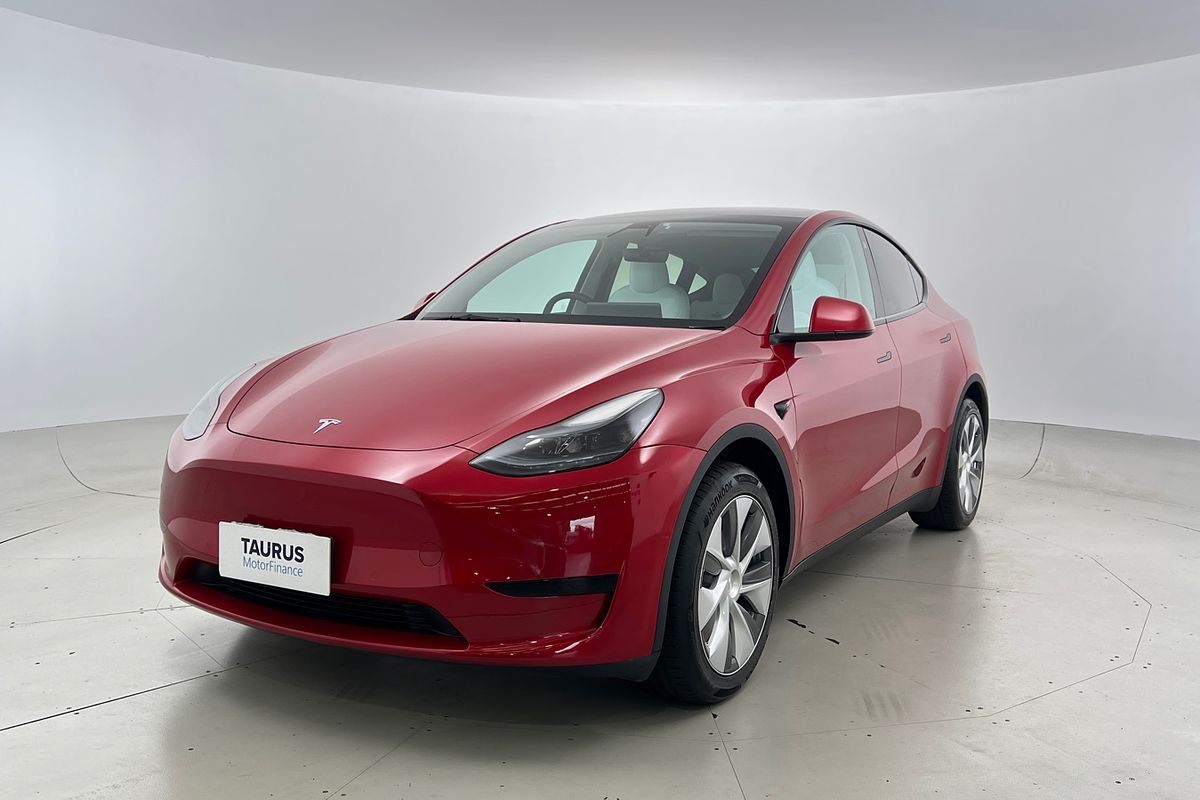 2022 Tesla Model Y Rear-Wheel Drive